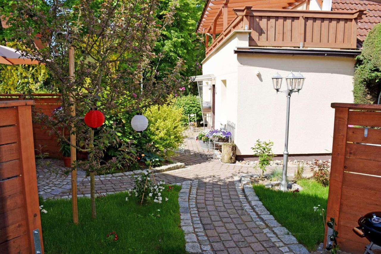 Ferienhaus Zum Hafen In Altefaehr Bagian luar foto