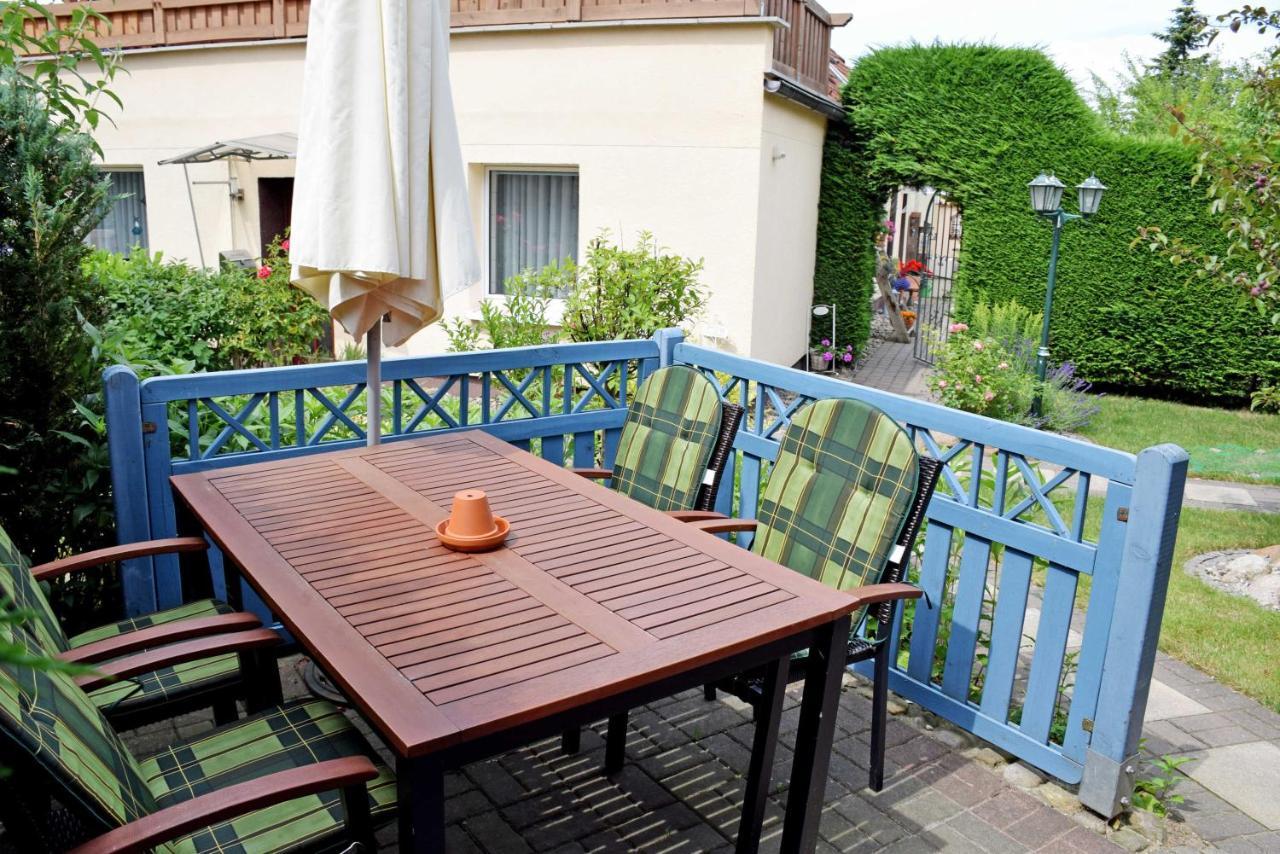 Ferienhaus Zum Hafen In Altefaehr Bagian luar foto